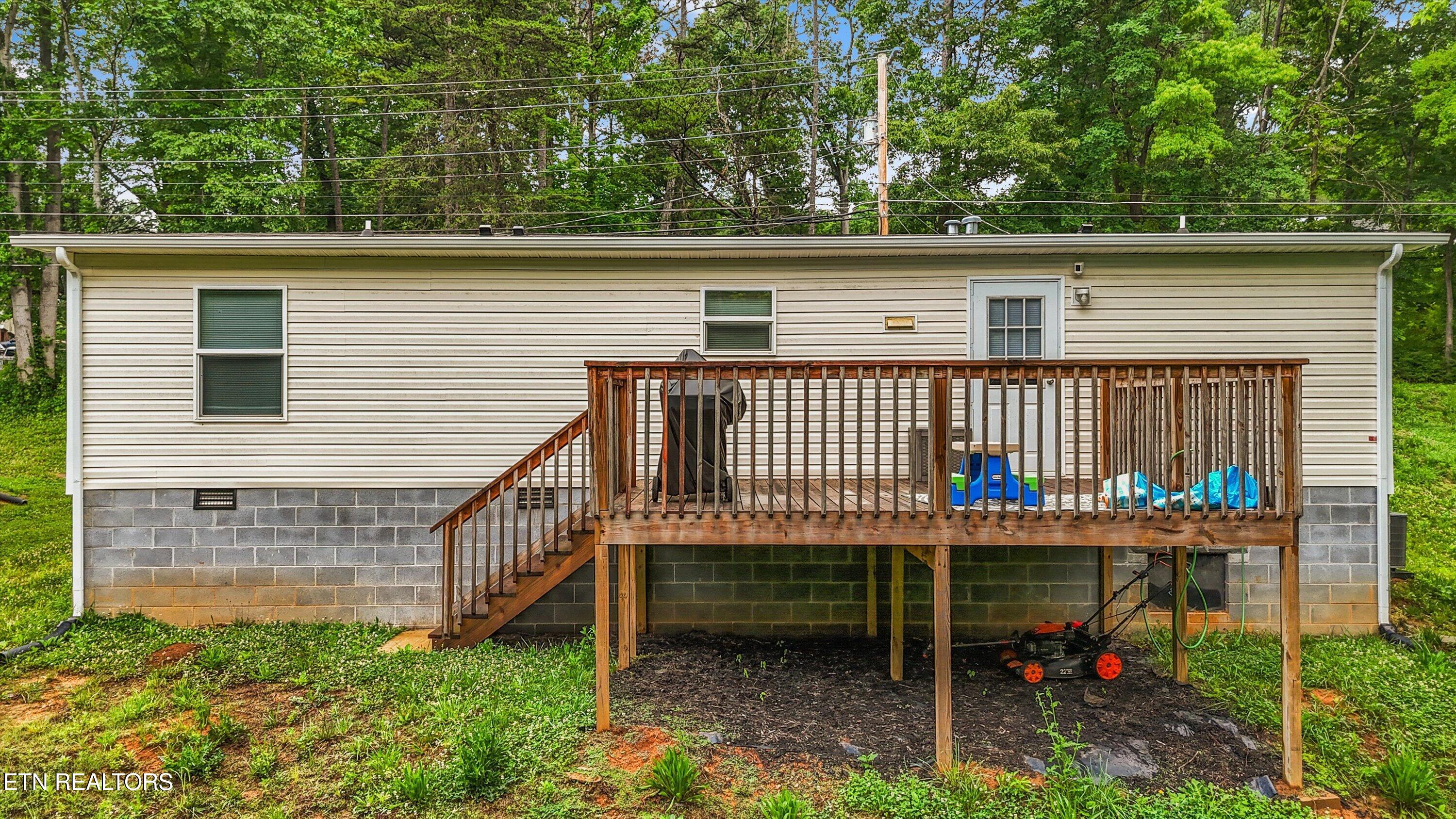 1487 Shields Ferry Road Morristown, TN 37814 - Photo 18 of 25 21-1487 Shields Ferry Rd26