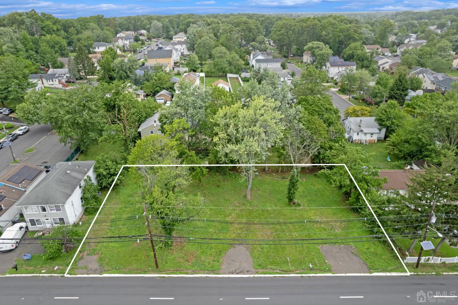 1638-1644 Oak Tree Road Edison, NJ 08820 - Photo 2 of 15 a view of a tennis court