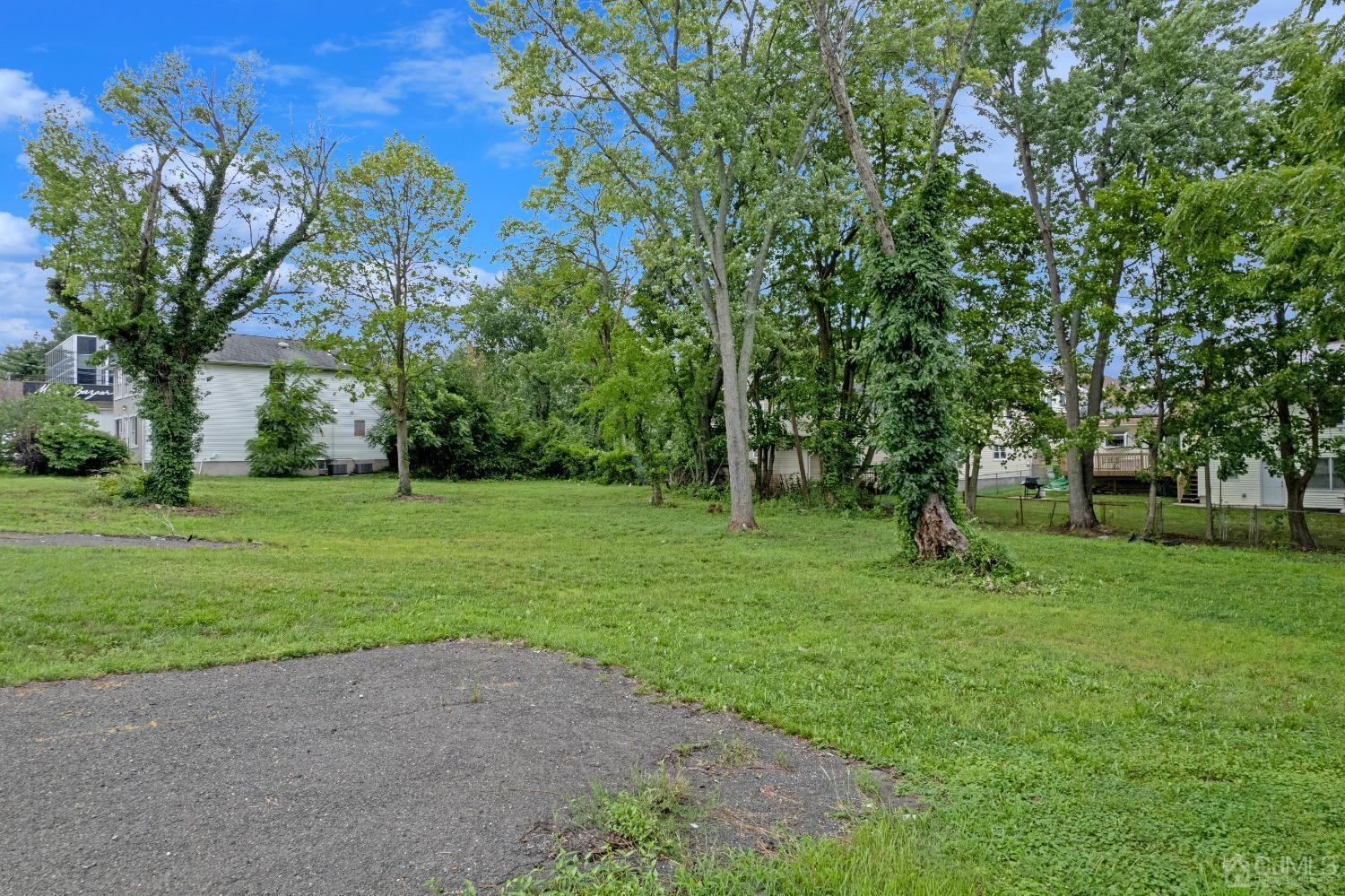 1638-1644 Oak Tree Road Edison, NJ 08820 - Photo 6 of 15