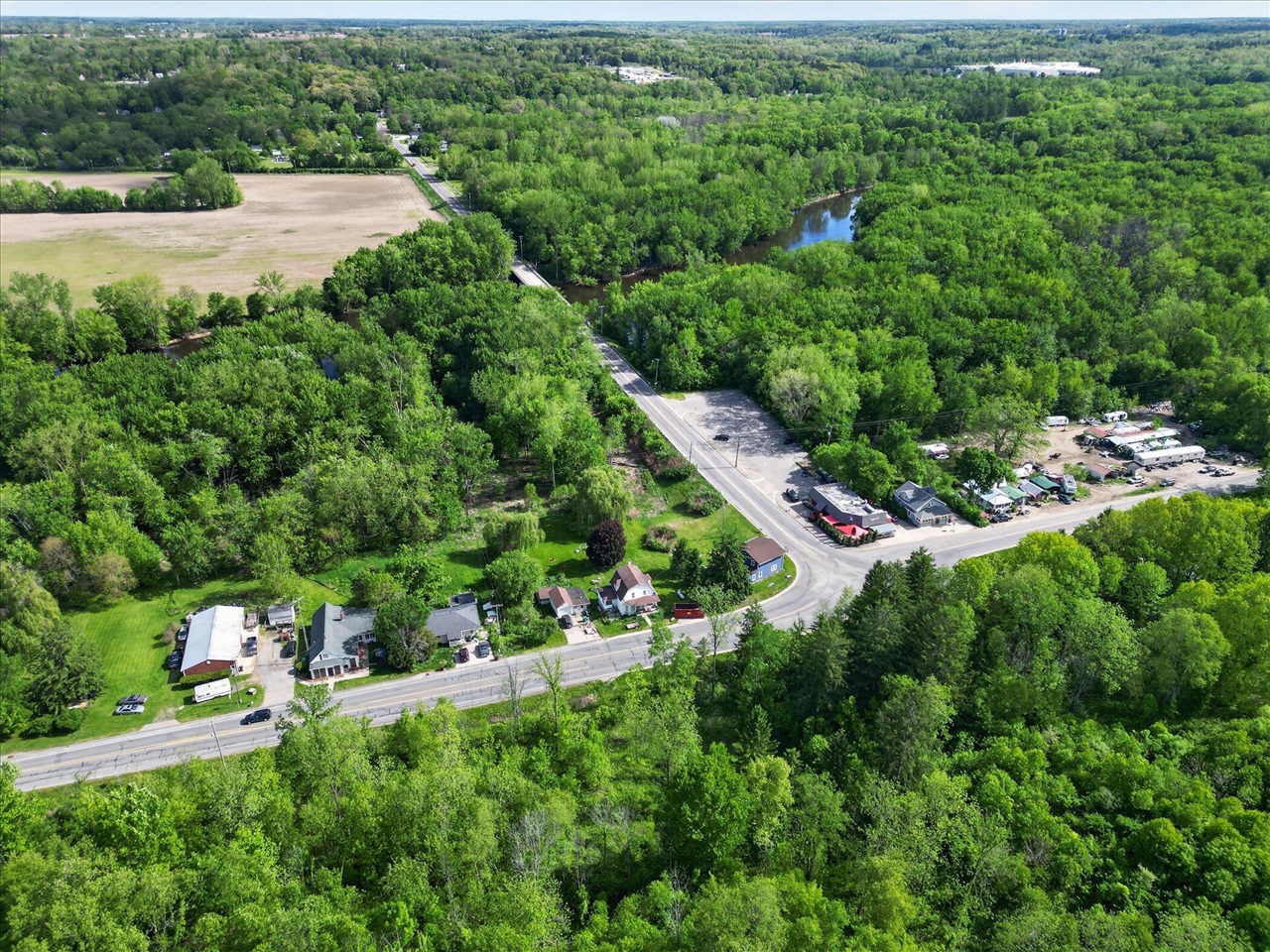 1387 East Riverside Drive Ionia, MI 48846 - Photo 19 of 60