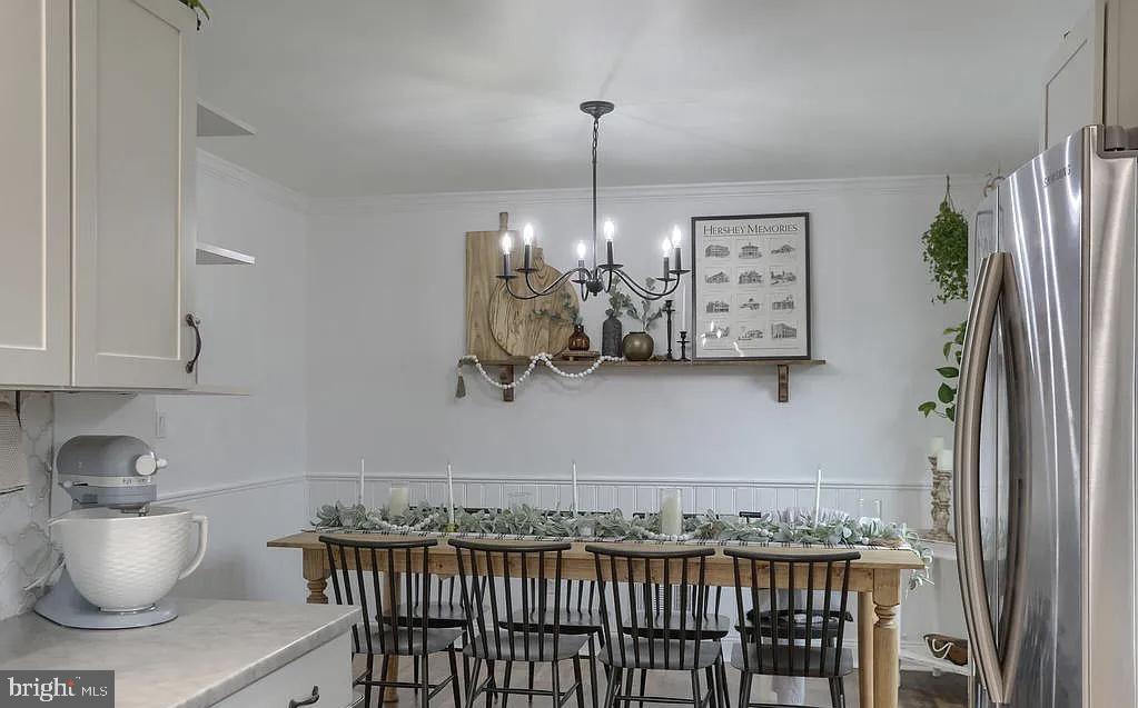 21 West Governor Road Hershey, PA 17033 - Photo 8 of 39 Gallery Image 8