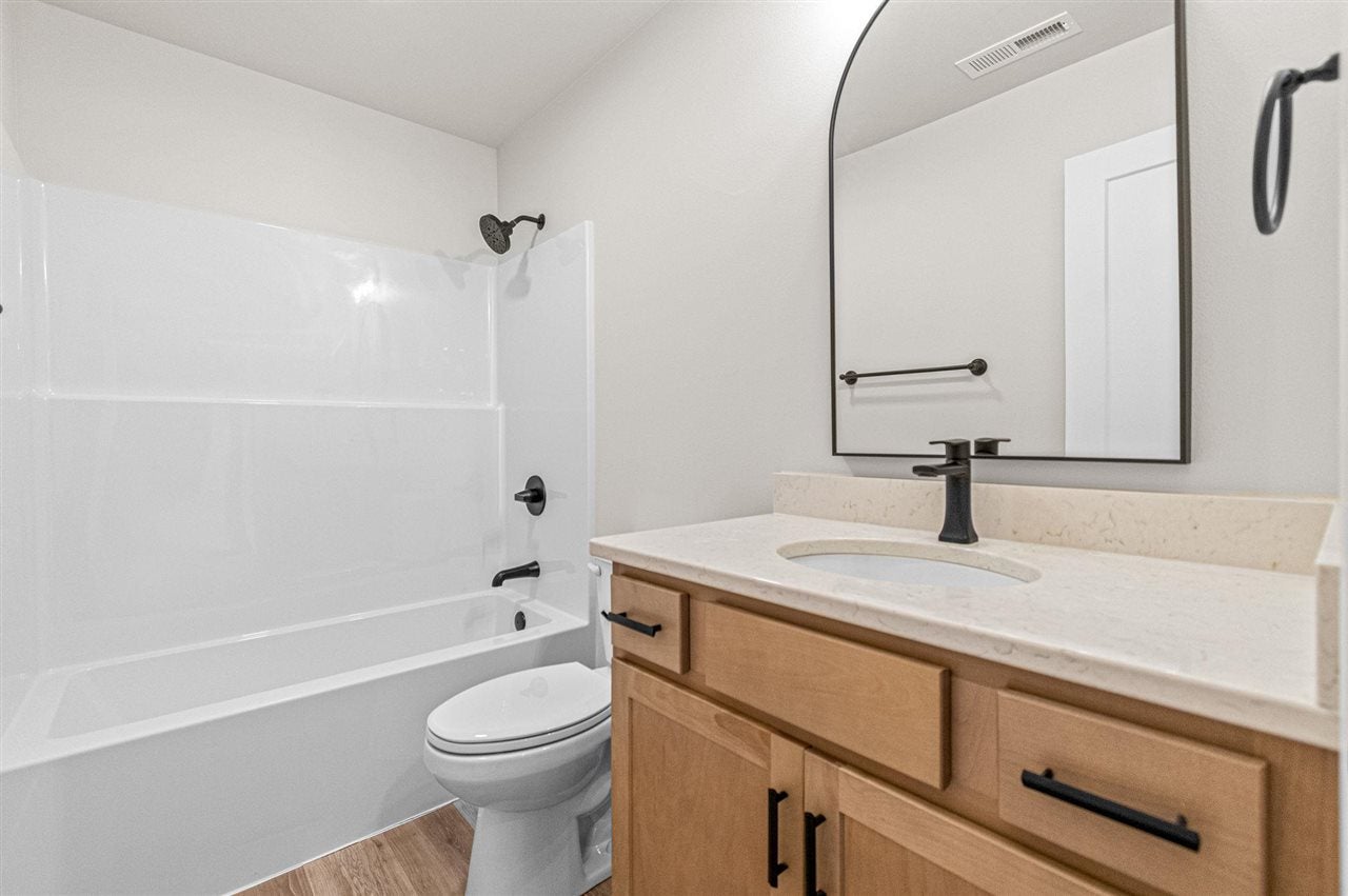 3072 Ridgeview Circle Coralville, IA 52241 - Photo 33 of 39 Gallery Image 33