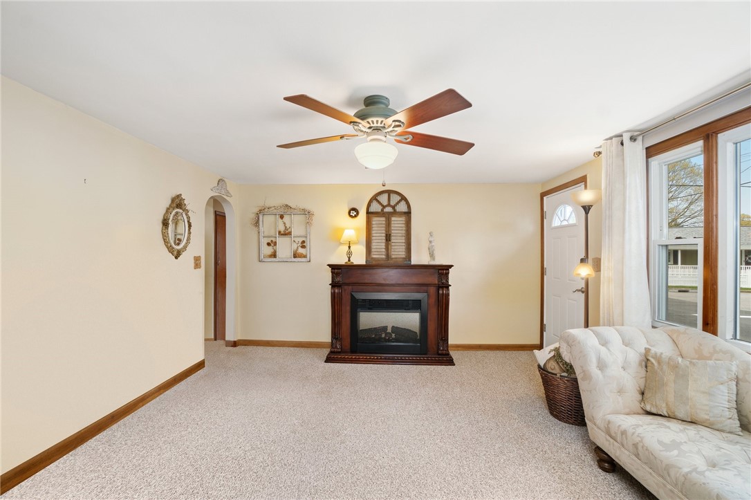 58 Prentice Avenue Pawtucket, RI 02860 - Photo 8 of 28 Gallery Image 8