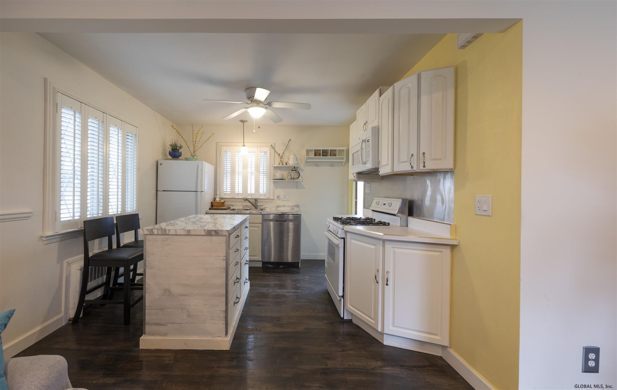 2 Birch Tree Road Colonie, NY 12205 - Photo 8 of 21 Photo 8