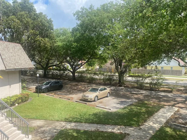 $225,000 | 3613 Northwest 94th Avenue, Unit 7F, Sunrise, FL 33351