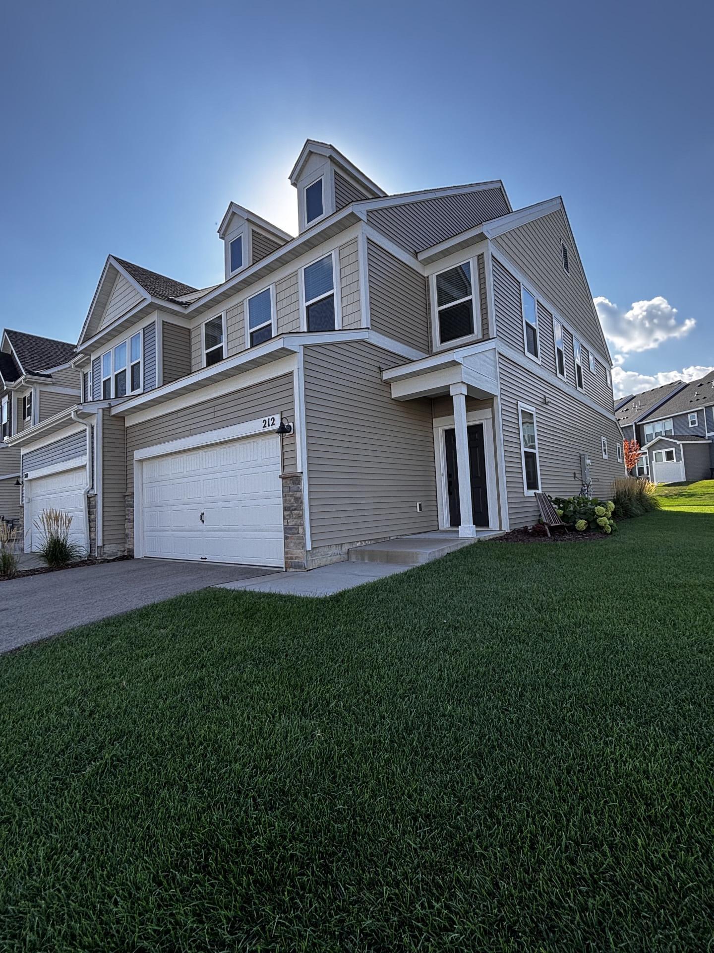 212 Junco Road North Lake Elmo, MN 55042 - Photo 1 of 21