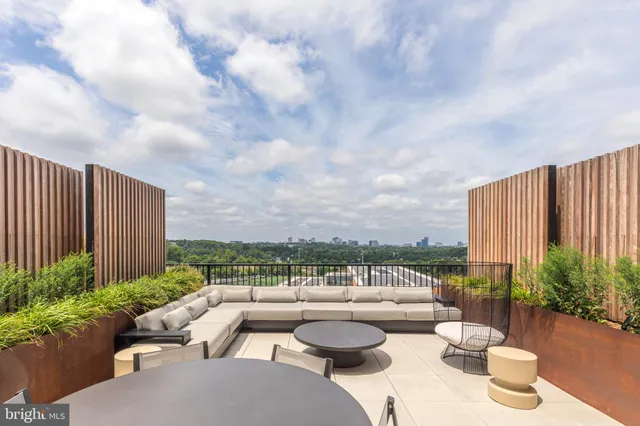 $1,340,000 | 255 West Falls Station Boulevard, Unit PH6, Falls Church, VA 22043