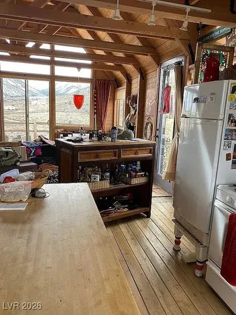$325,000 | 1360 Wild Horse Run, Dyer, NV 89010