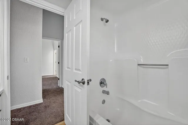 $2,225 | 713 Laurel Bay Circle, New Smyrna Beach, FL 32169