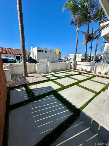 $6,800 | 934 Manhattan Avenue, Hermosa Beach, CA 90254