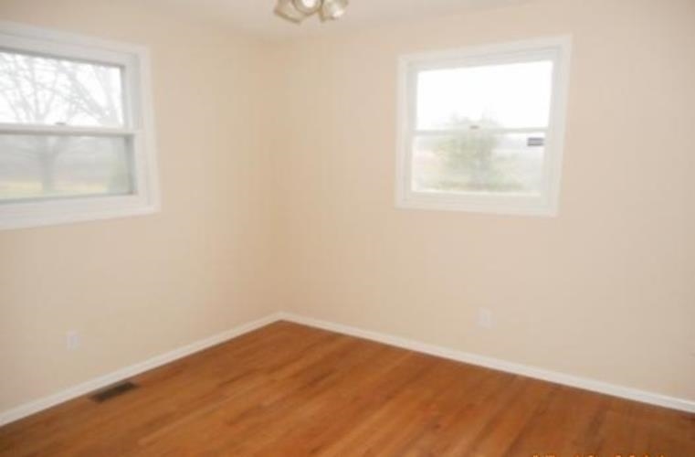 9837 Highway 9 Pendleton, IN 46064 - Photo 8 of 21