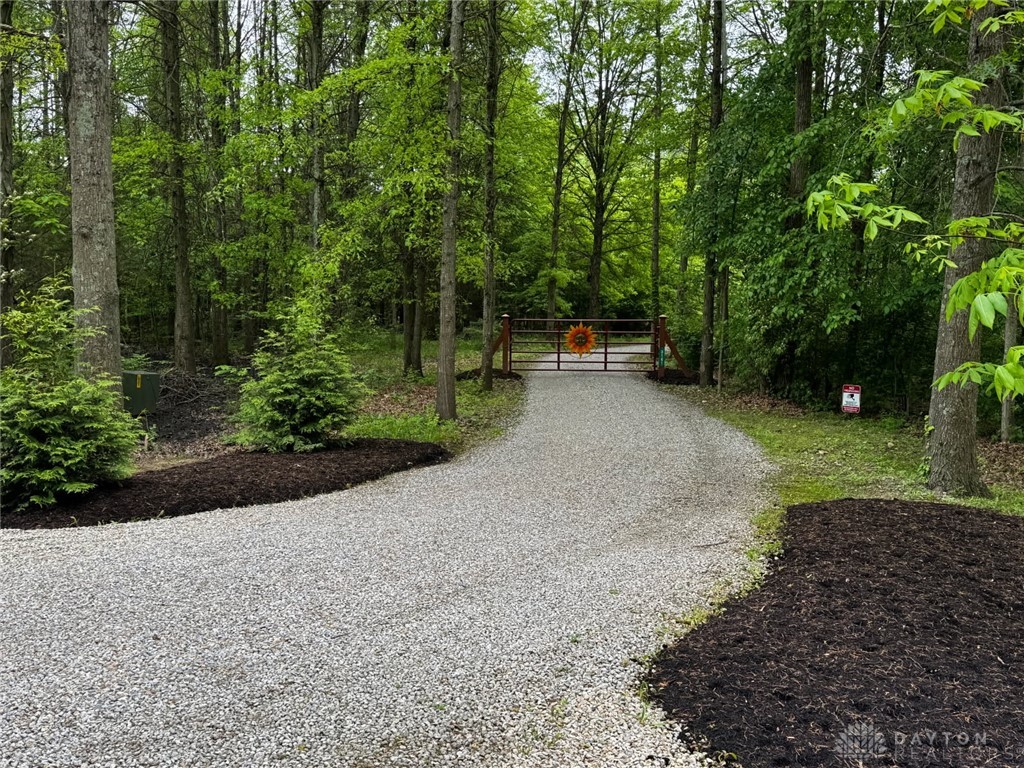 3161 Lincoln Road Waynesville, OH 45068 - Photo 4 of 46 Gallery Image 4
