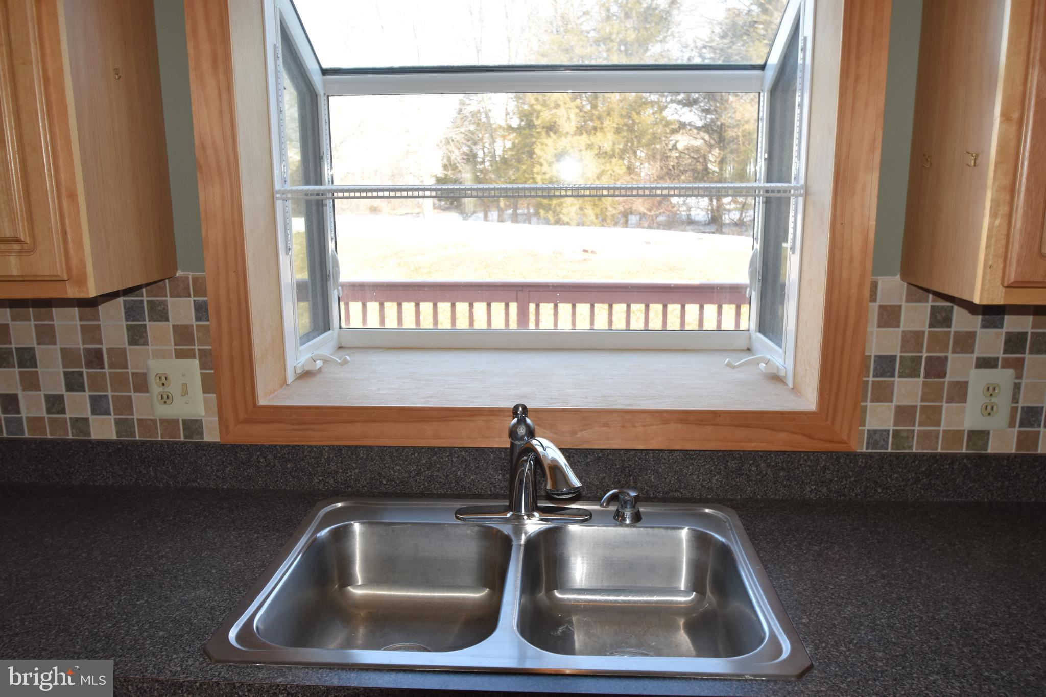 2370 Otts Road Pennsburg, PA 18073 - Photo 18 of 44 Gallery Image 18