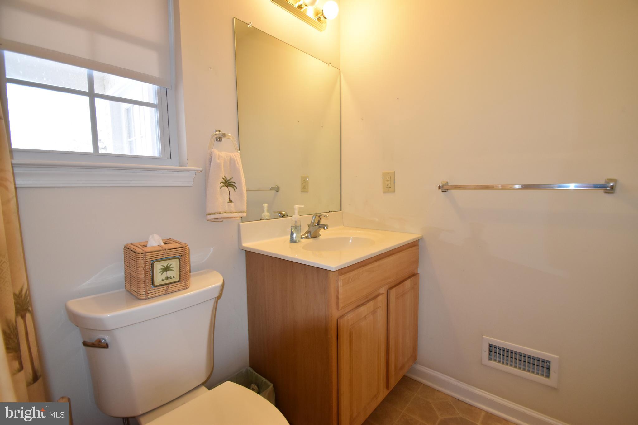 2370 Otts Road Pennsburg, PA 18073 - Photo 35 of 44 Gallery Image 35