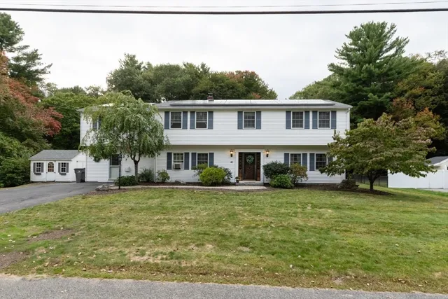 $674,900 | 40 Gregory Road, Framingham, MA 01701