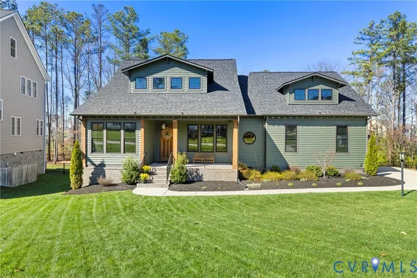 $799,998 | 17318 Otter Drive, Moseley, VA 23120