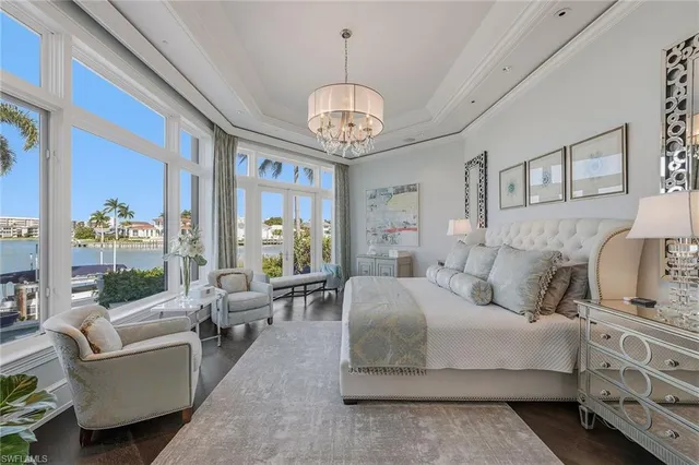 $12,300,000 | 3125 Leeward Lane, Naples, FL 34103