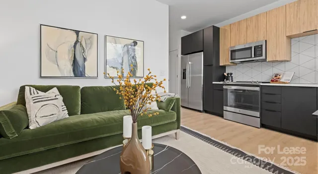 $2,095 | 4612 Gilead Street, Unit B9 1A, Charlotte, NC 28217