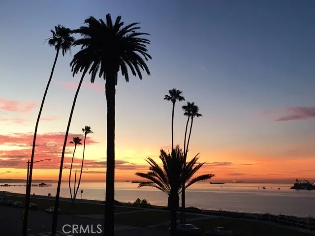 $859,000 | 2601 East Ocean Boulevard, Unit 205, Long Beach, CA 90803