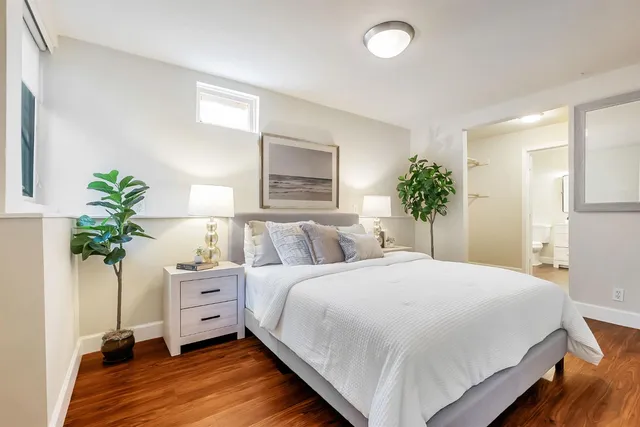 $995,000 | 964 61st Street, Oakland, CA 94608