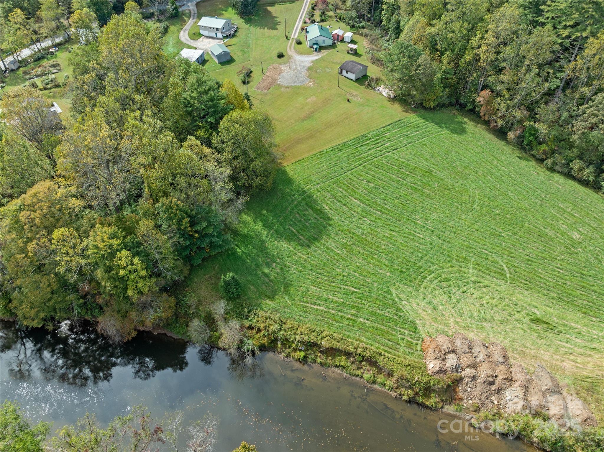 841 Elm Bend Road Brevard, NC 28712 - Photo 24 of 26 a view of a garden with a flower plants