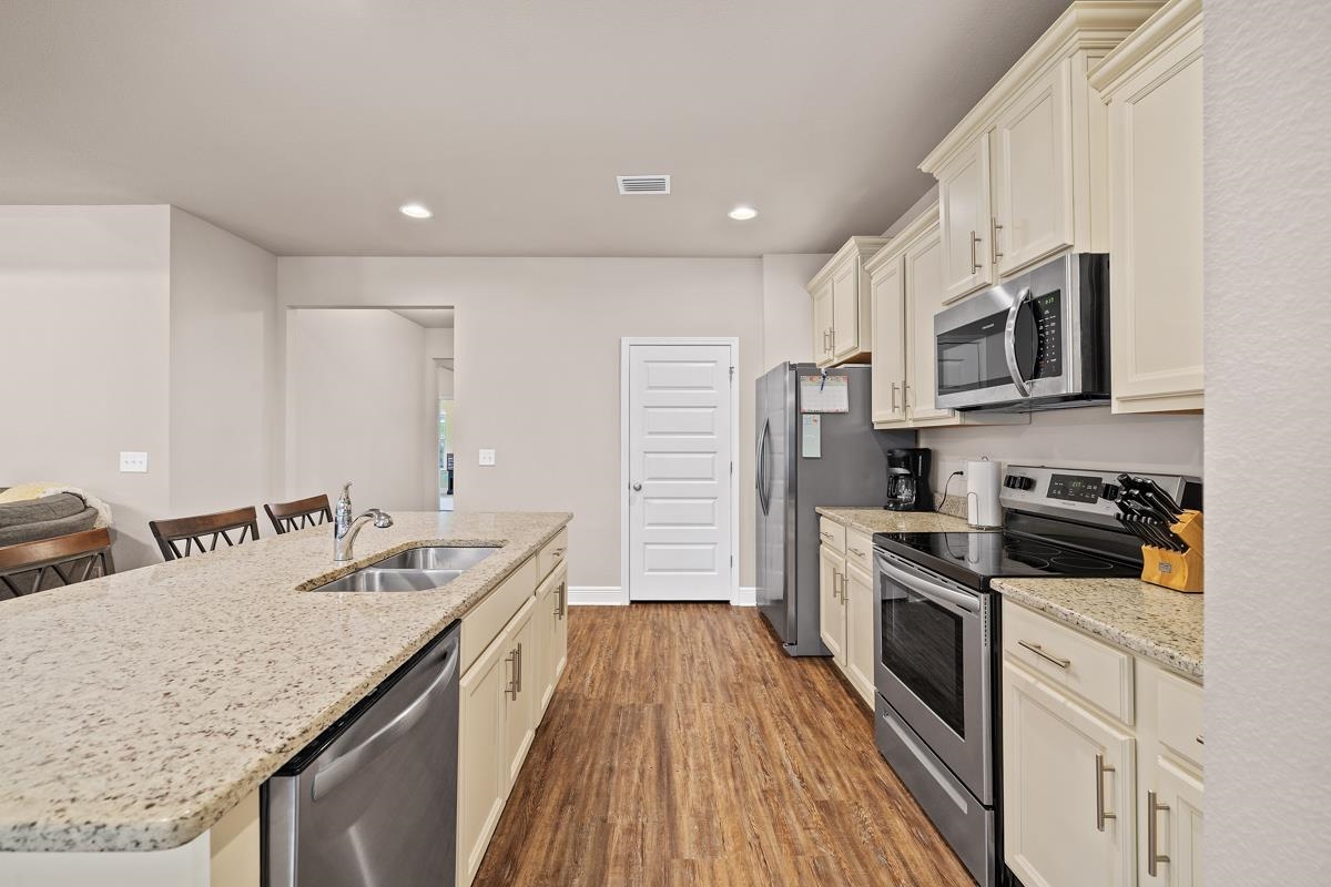 9339 Impala Drive Foley, AL 36535 - Photo 4 of 20