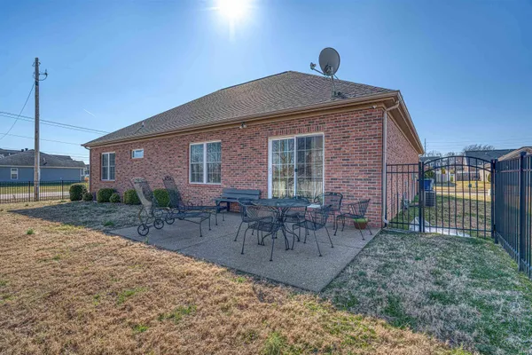 $349,000 | 2966 Megan Drive, Newburgh, IN 47630