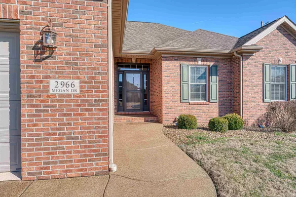 $349,000 | 2966 Megan Drive, Newburgh, IN 47630