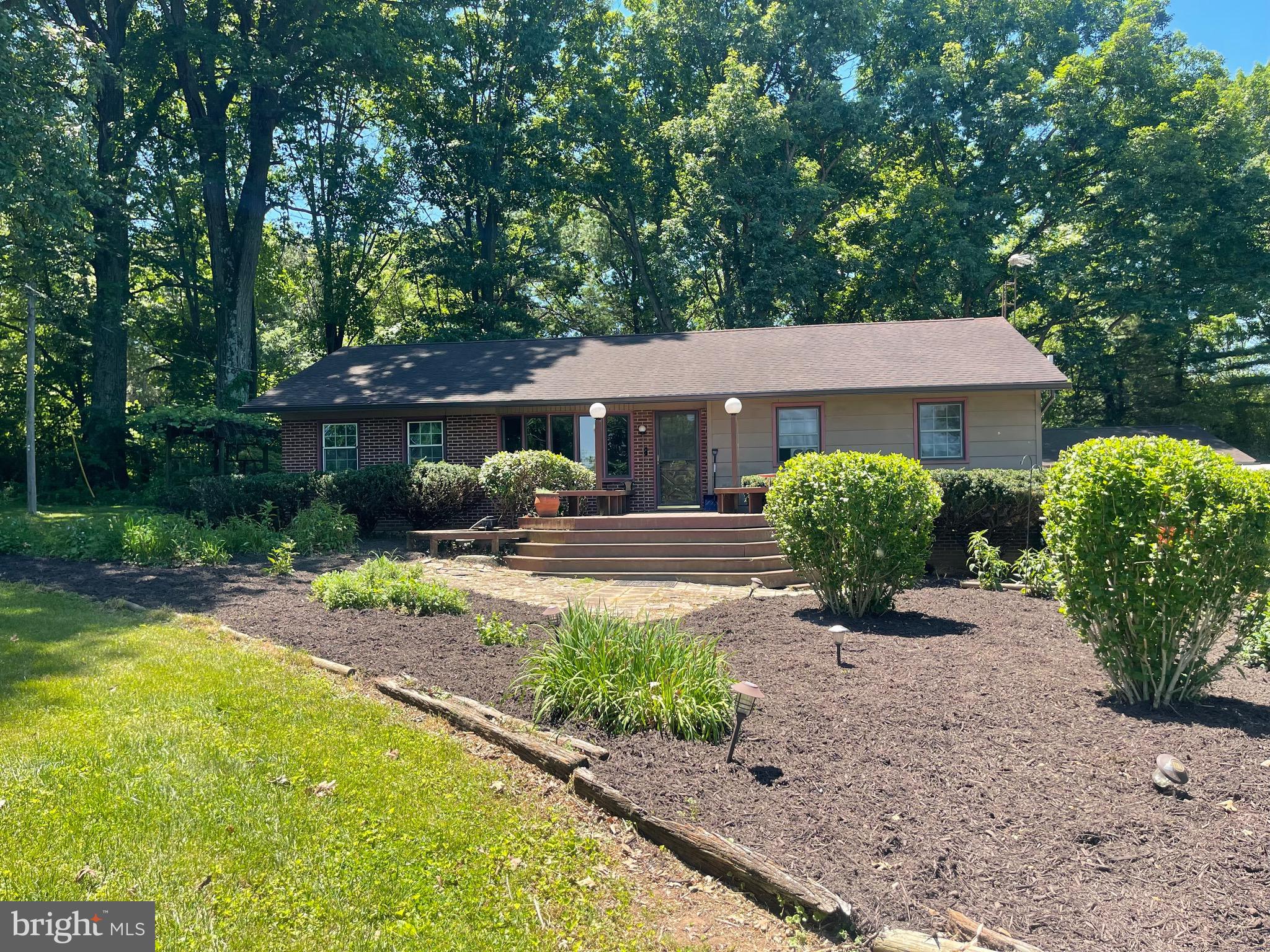 561 Co Rte 12/1 Shepherdstown, WV 25443 - Photo 2 of 2