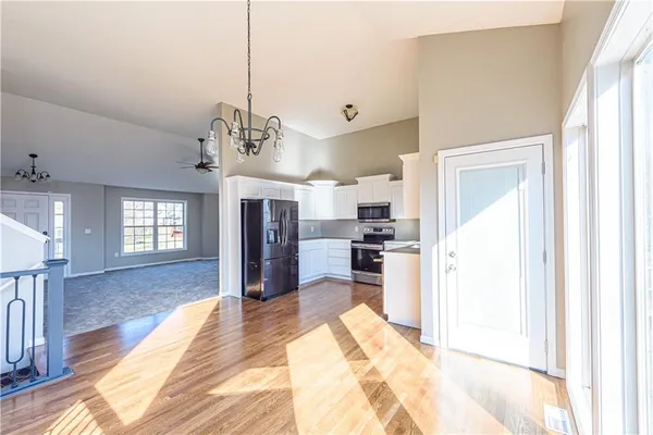$340,000 | 520 West 18th Terrace, Ottawa, KS 66067