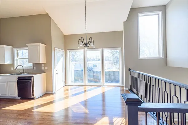 $340,000 | 520 West 18th Terrace, Ottawa, KS 66067