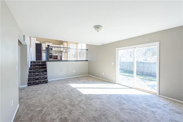 $340,000 | 520 West 18th Terrace, Ottawa, KS 66067
