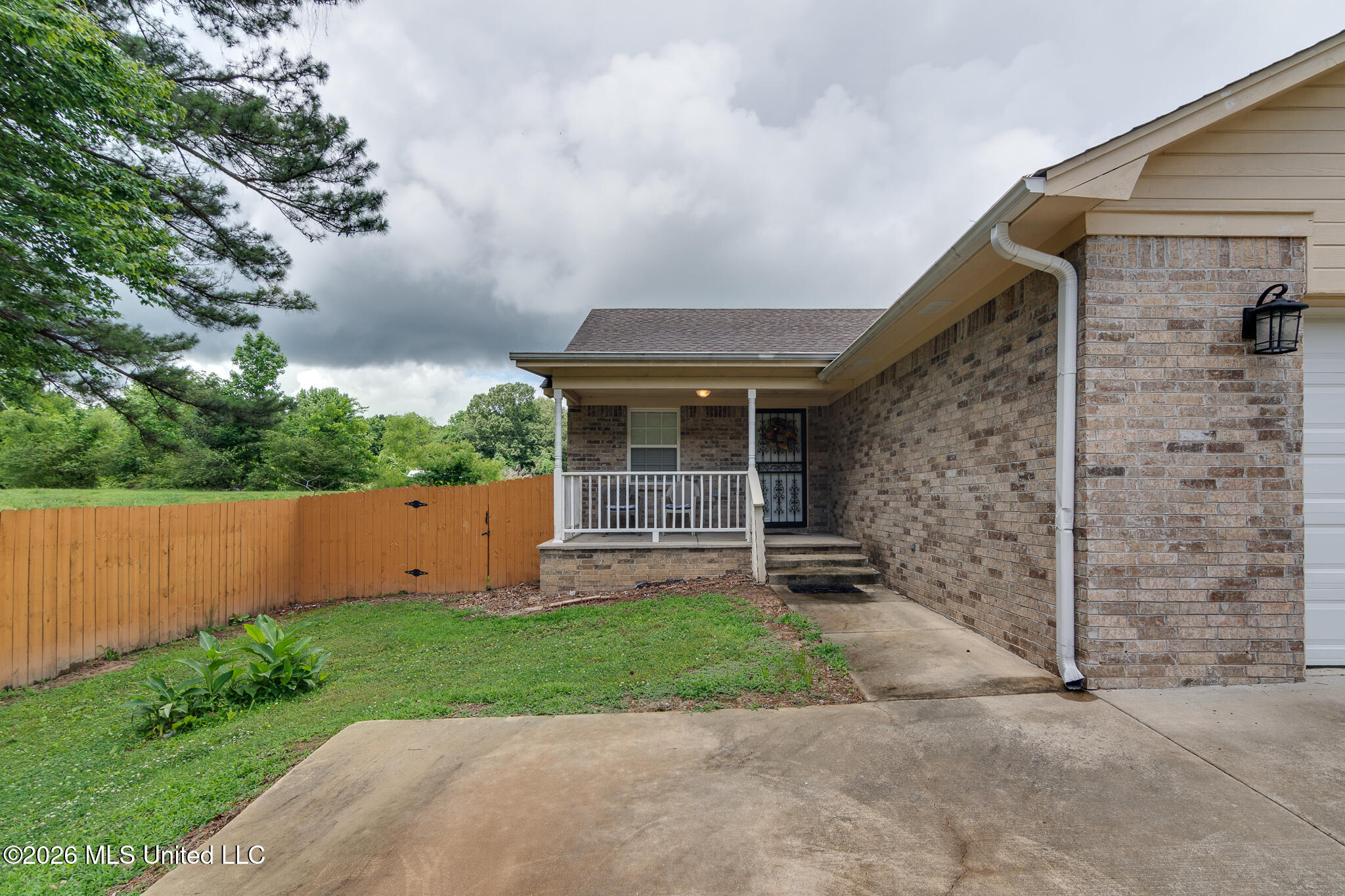 2015 Tulane Road Nesbit, MS 38651 - Photo 3 of 37 2015 Tulane Road-3