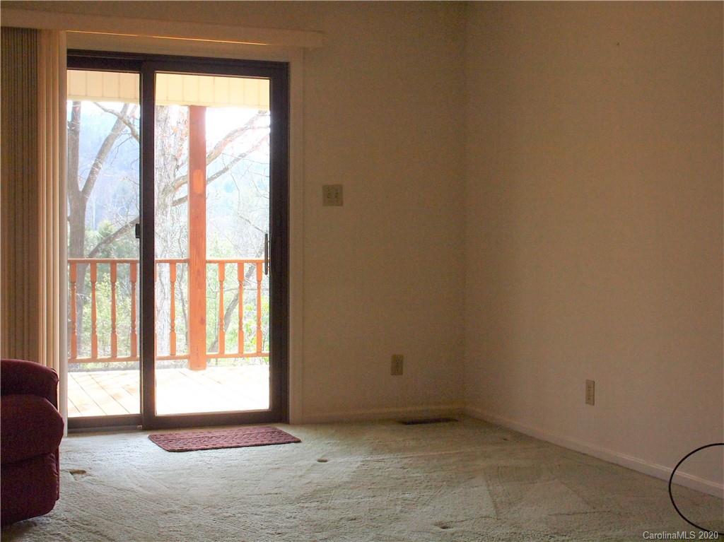 4490 Old Clyde Road Clyde, NC 28721 - Photo 18 of 33