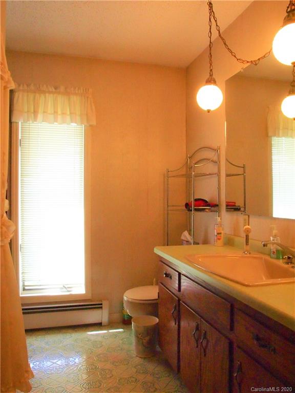4490 Old Clyde Road Clyde, NC 28721 - Photo 19 of 33