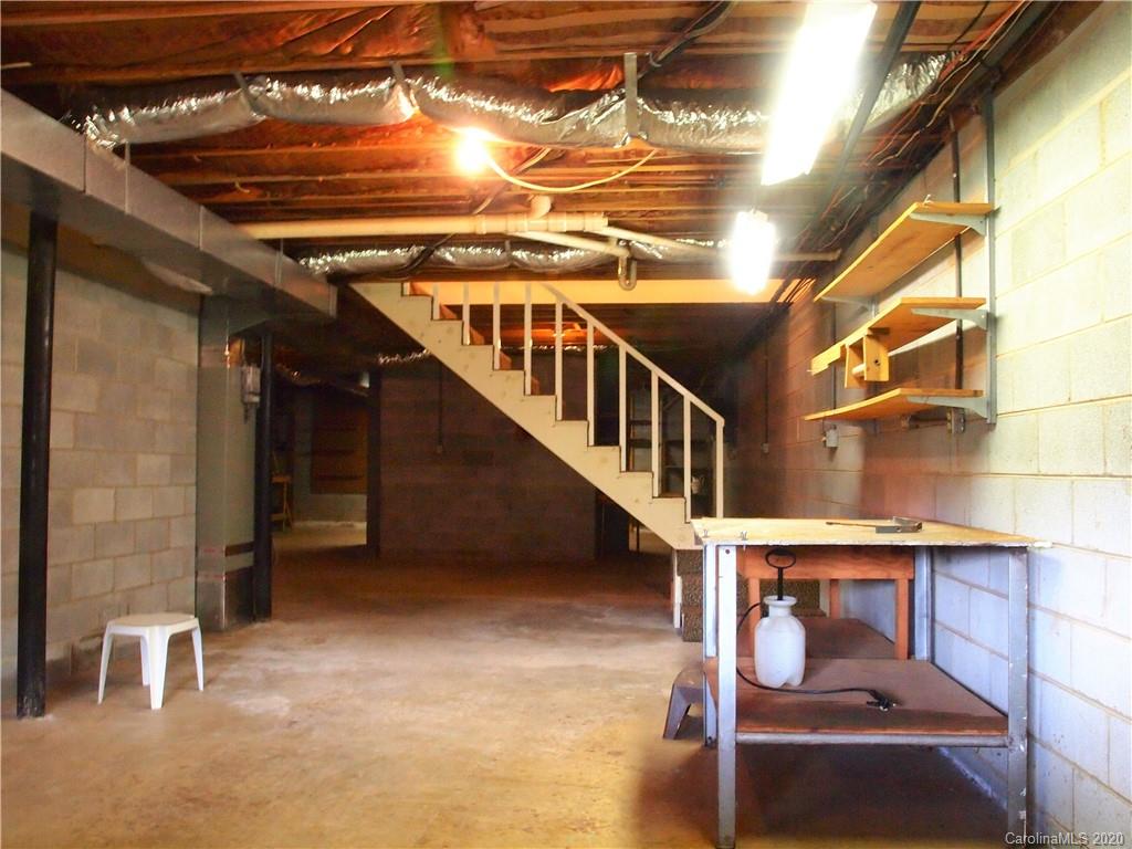 4490 Old Clyde Road Clyde, NC 28721 - Photo 22 of 33