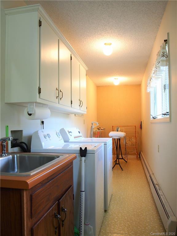 4490 Old Clyde Road Clyde, NC 28721 - Photo 31 of 33