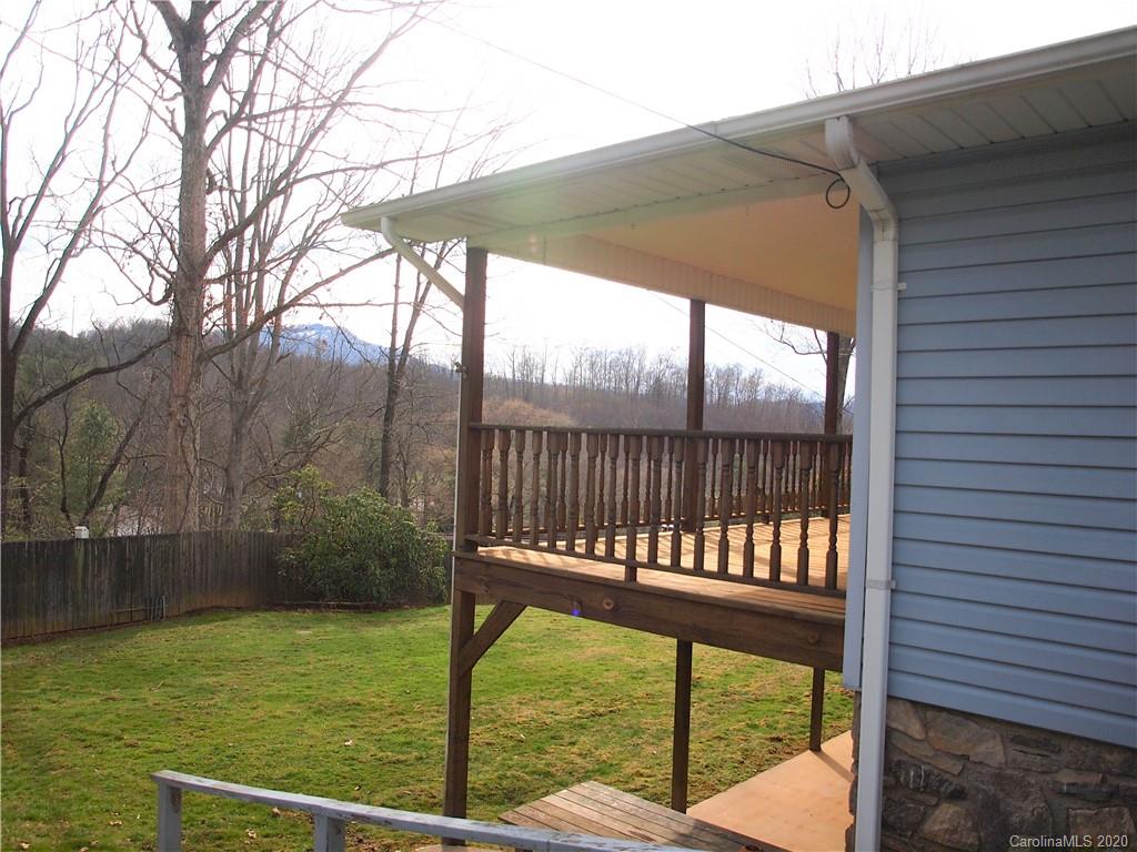4490 Old Clyde Road Clyde, NC 28721 - Photo 7 of 33
