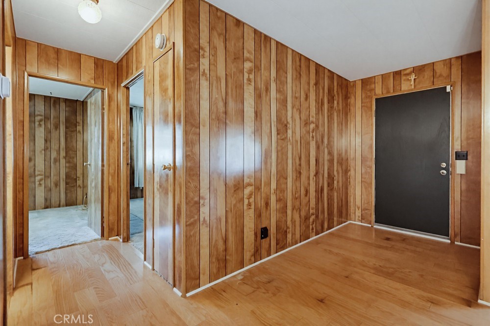 31244 North Lakehills Road Castaic, CA 91384 - Photo 47 of 72 Entry