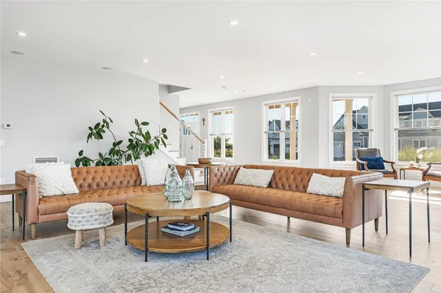 $6,490,000 | 1046 Ocean Road, Narragansett, RI 02882