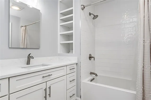 $6,490,000 | 1046 Ocean Road, Narragansett, RI 02882