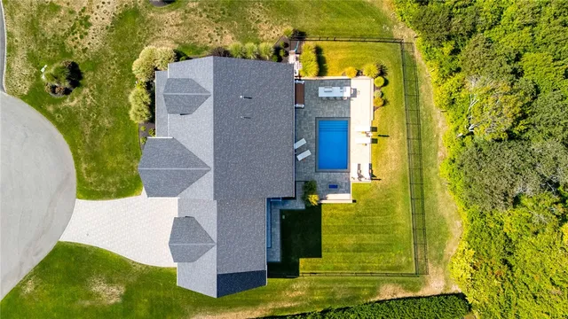 $6,490,000 | 1046 Ocean Road, Narragansett, RI 02882