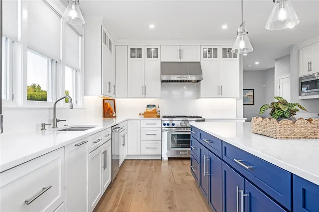 $6,490,000 | 1046 Ocean Road, Narragansett, RI 02882