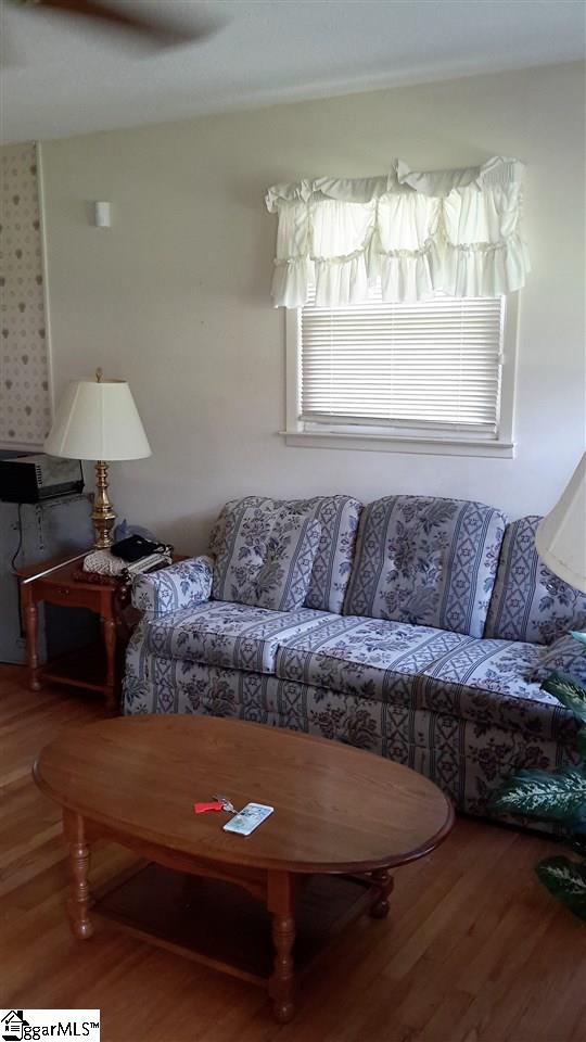 158 Will Palmer Road Union, SC 29379 - Photo 4 of 27