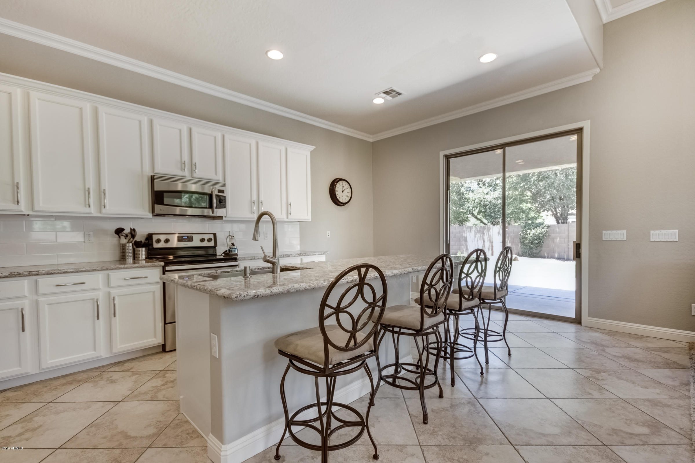4114 East Reins Road Gilbert, AZ 85297 - Photo 15 of 78 4114 E Reins Rd-18