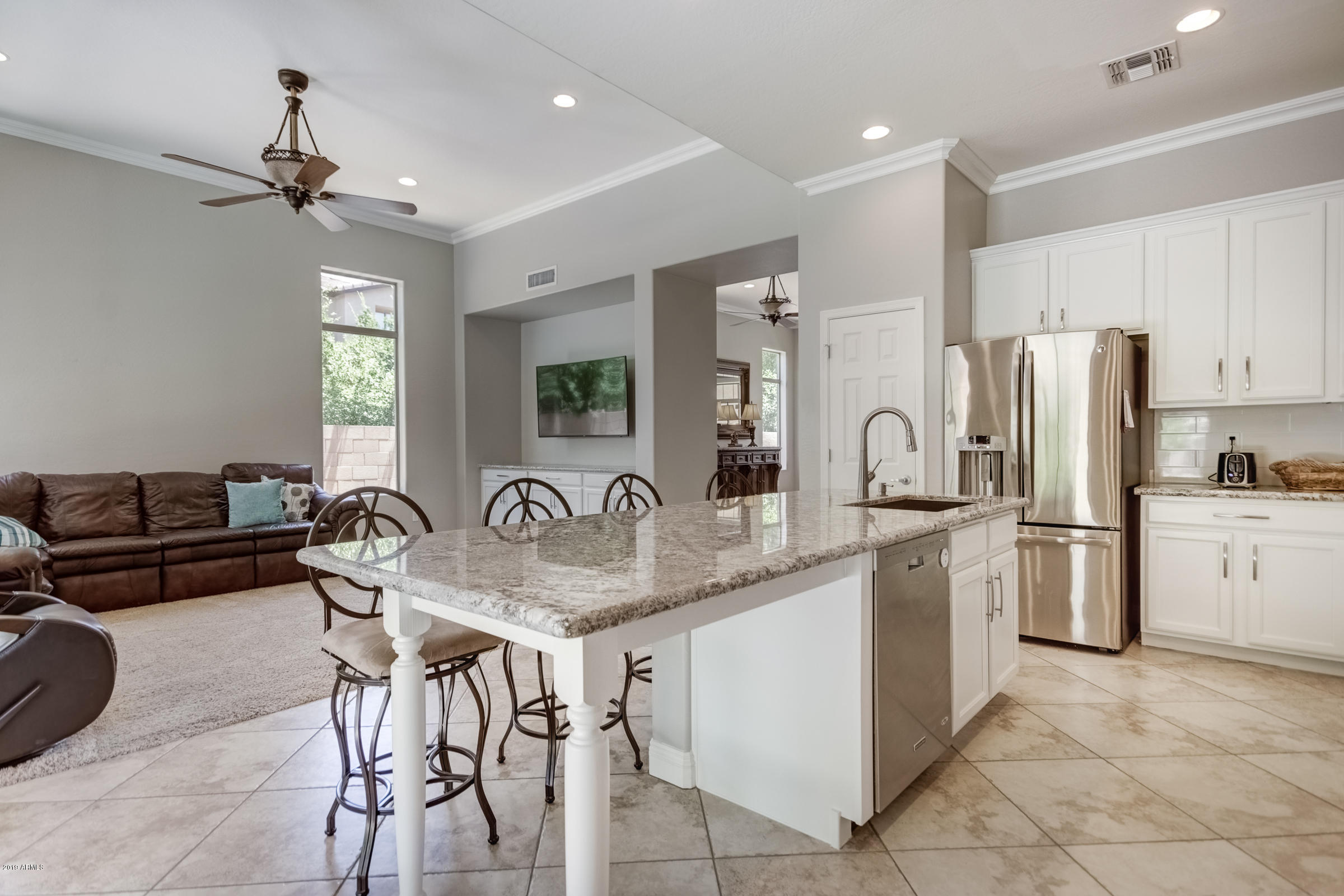 4114 East Reins Road Gilbert, AZ 85297 - Photo 18 of 78 4114 E Reins Rd-21