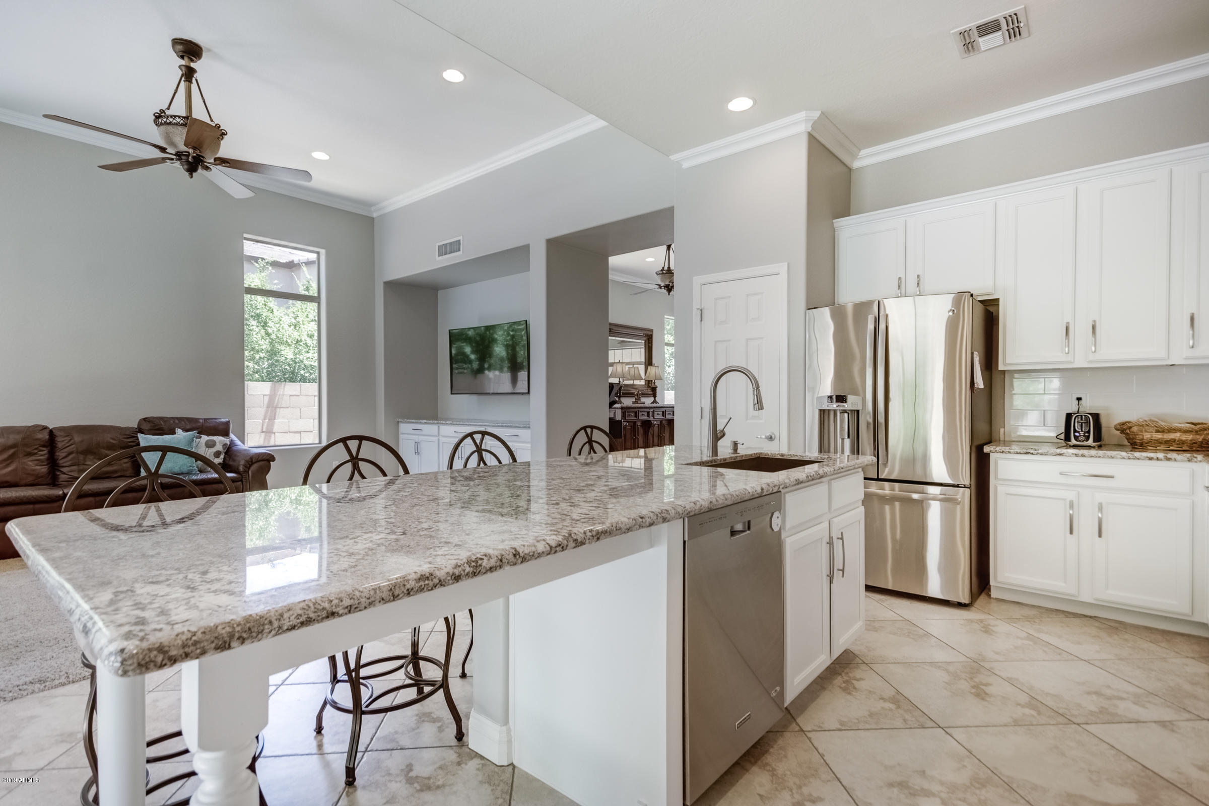 4114 East Reins Road Gilbert, AZ 85297 - Photo 19 of 78 4114 E Reins Rd-22