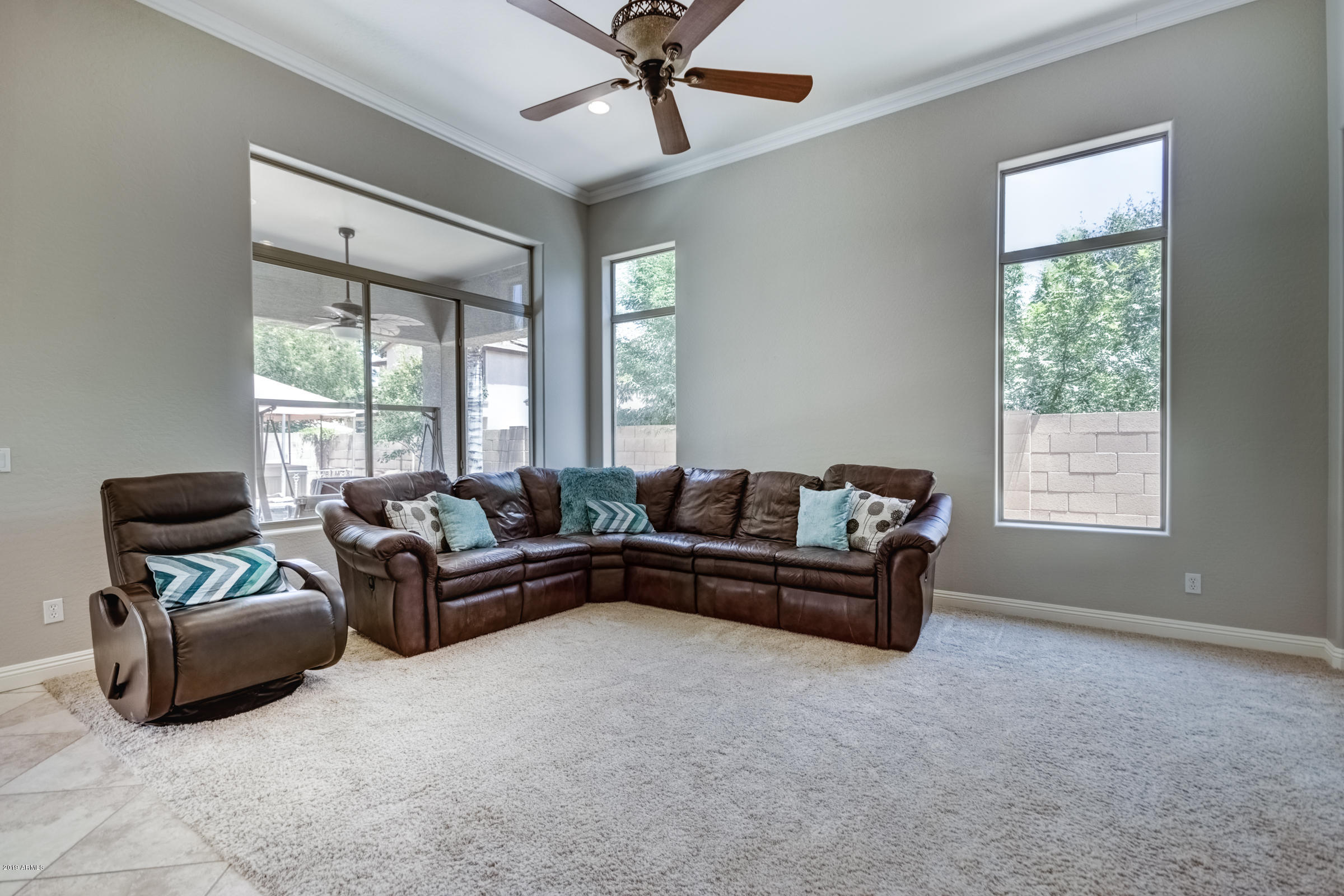 4114 East Reins Road Gilbert, AZ 85297 - Photo 24 of 78 4114 E Reins Rd-27