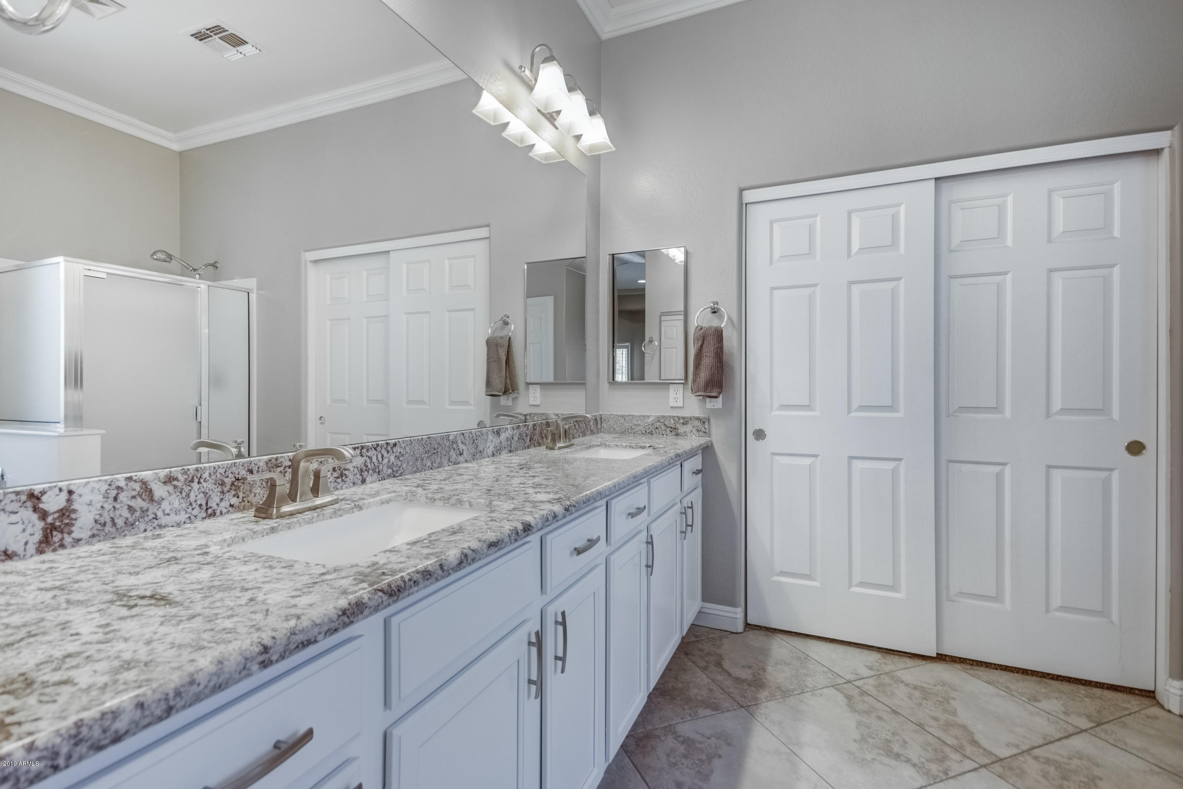 4114 East Reins Road Gilbert, AZ 85297 - Photo 30 of 78 4114 E Reins Rd-33