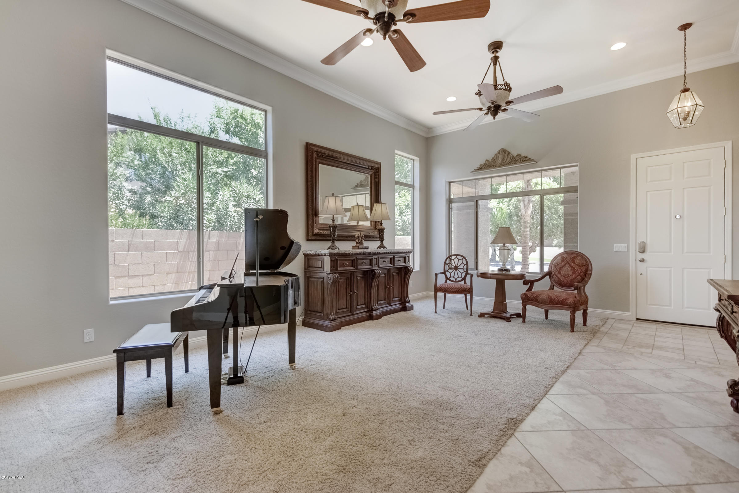 4114 East Reins Road Gilbert, AZ 85297 - Photo 9 of 78 4114 E Reins Rd-12